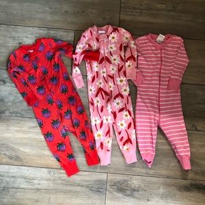 Bundle of Hanna Andersson pajamas
